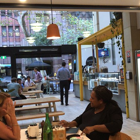 O'Connell Street Cafe - Surfers Paradise Gold Coast 0