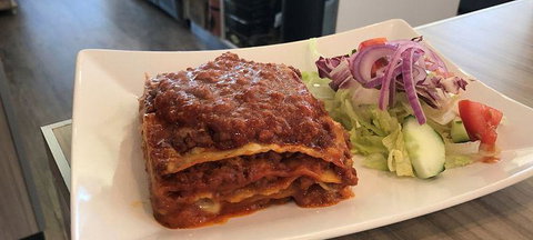 Saltwater Cafe & Pizza - Surfers Paradise Gold Coast 11