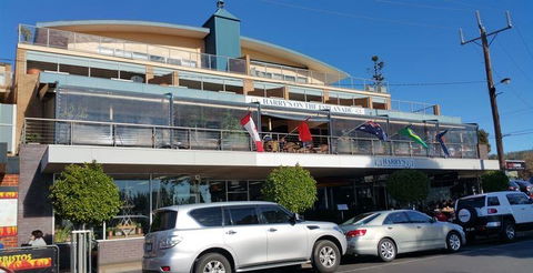 Sams Pizzeria On The Waterfront - Surfers Paradise Gold Coast 20
