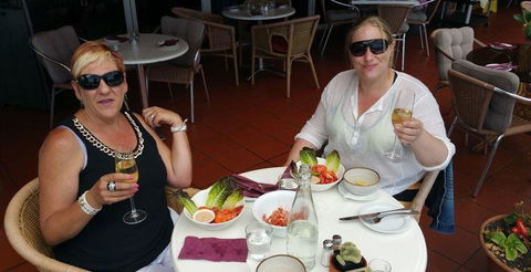 Sams Pizzeria On The Waterfront - Surfers Paradise Gold Coast 24