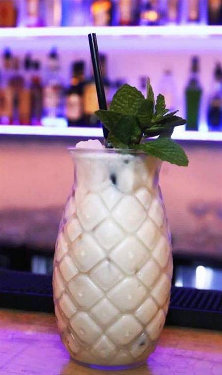 Bluebottle Bar + Kitchen - Surfers Paradise Gold Coast 4