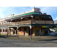 Bank Hotel Dungog - Surfers Paradise Gold Coast