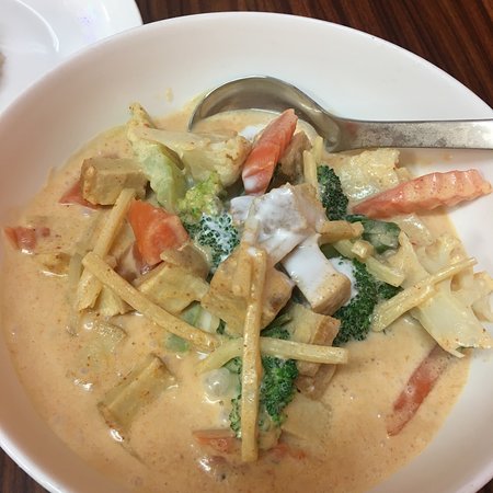 Om's Kitchen - Surfers Paradise Gold Coast 0