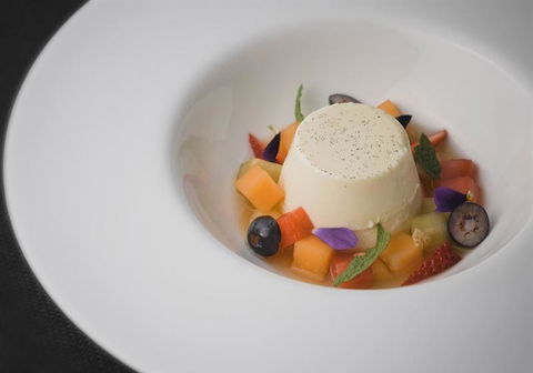Seville Estate Restaurant & Cafe - Surfers Paradise Gold Coast 11
