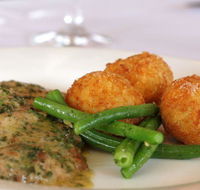 The Foreshore Bar  Restaurant - Surfers Paradise Gold Coast