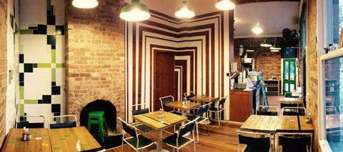 EAT LOVE PIZZA - Surfers Paradise Gold Coast 3