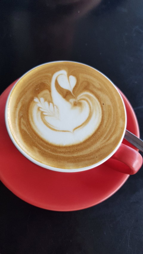 The Lansdowne Cafe - Surfers Paradise Gold Coast 1