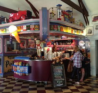 Cruzin' in the 50's Diner - Surfers Paradise Gold Coast