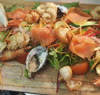 The Fox  Hounds Inn Restaurant - Surfers Paradise Gold Coast