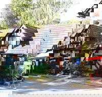 Last Drop Elizabethan - Surfers Paradise Gold Coast