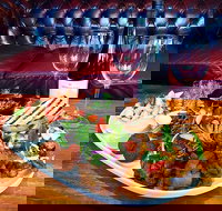 Three Anchors - Surfers Paradise Gold Coast