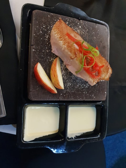 Carnarvon Motel HotRocks Restaurant - Surfers Paradise Gold Coast 4