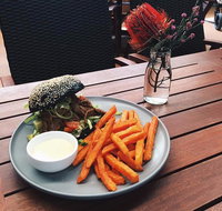 Wellstead Cafe and Restaurant - Surfers Paradise Gold Coast