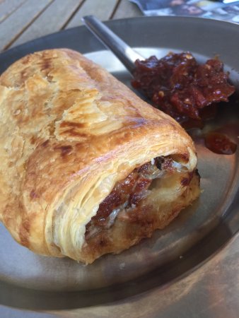 Red Door Bakery - Surfers Paradise Gold Coast 0