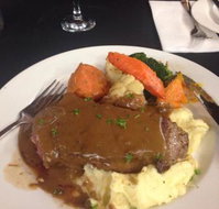 Leigh Creek Tavern - Surfers Paradise Gold Coast