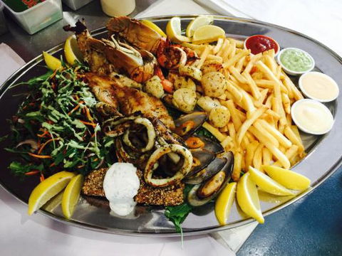 K.I.S Seafoods - Surfers Paradise Gold Coast 0