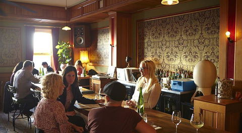 Neighbourhood Wine - Surfers Paradise Gold Coast 7