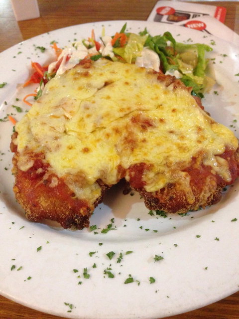 Atherton Hotel Bistro - Surfers Paradise Gold Coast 4