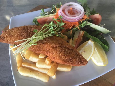 Cedar Park Fish And Chips - Surfers Paradise Gold Coast 0