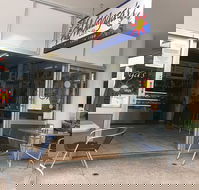 Malaga's Cafe - Surfers Paradise Gold Coast