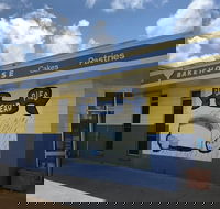 Crusty's Bakery - Surfers Paradise Gold Coast