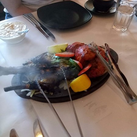 Aachis - Surfers Paradise Gold Coast 0