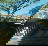 What's Fishin - Surfers Paradise Gold Coast