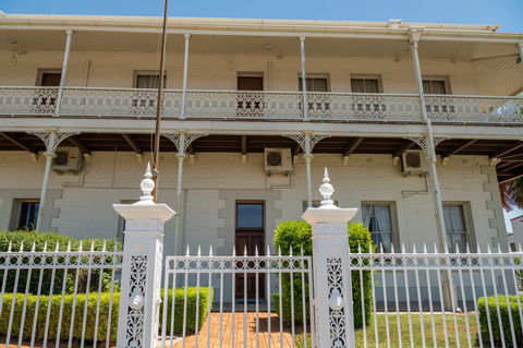 Denison Boutique Hotel - Surfers Paradise Gold Coast 2