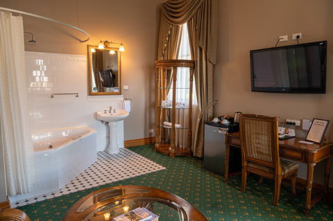 Denison Boutique Hotel - Surfers Paradise Gold Coast 10