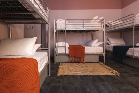 United Backpackers - Surfers Paradise Gold Coast 6