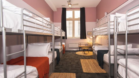 United Backpackers - Surfers Paradise Gold Coast 10