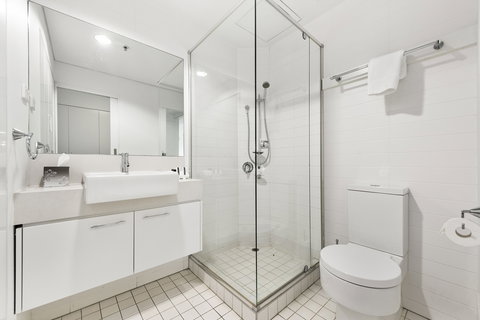 Docklands Private Collection - Surfers Paradise Gold Coast 8