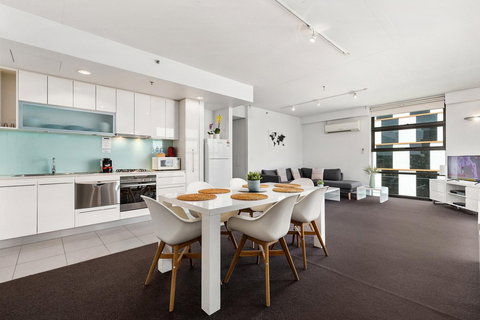 Docklands Private Collection - Surfers Paradise Gold Coast 15