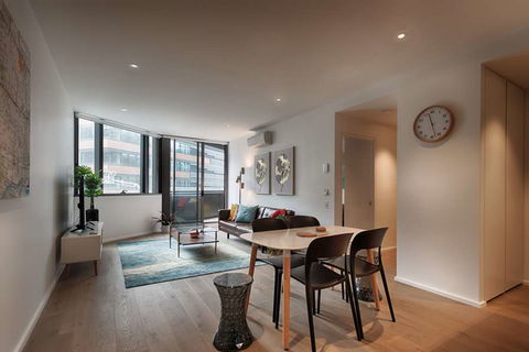 Orange Stay Apartments - Surfers Paradise Gold Coast 7
