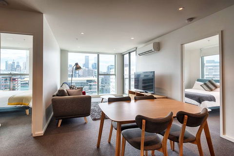 Orange Stay Apartments - Surfers Paradise Gold Coast 11