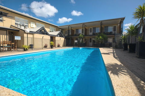 Aurora Ozone Hotel - Surfers Paradise Gold Coast 4