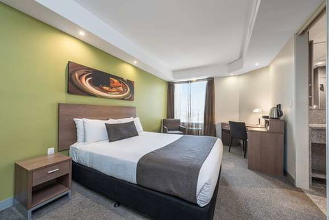 Mantra Tullamarine Hotel - Surfers Paradise Gold Coast 13