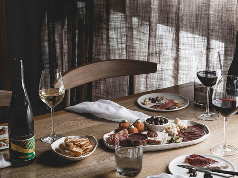 The Mitchelton Hotel Nagambie - Surfers Paradise Gold Coast 10