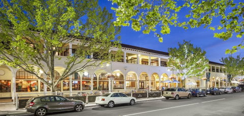 Quest Canberra - Surfers Paradise Gold Coast 0