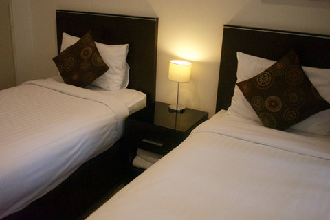 Quest Canberra - Surfers Paradise Gold Coast 10