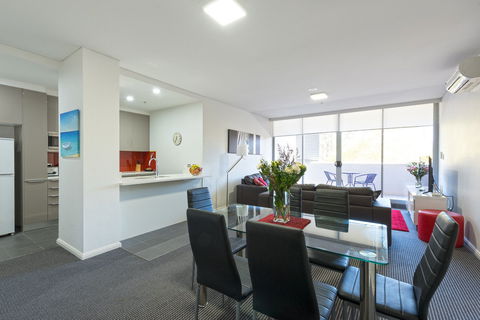 Astra Apartments North Sydney - Surfers Paradise Gold Coast 7