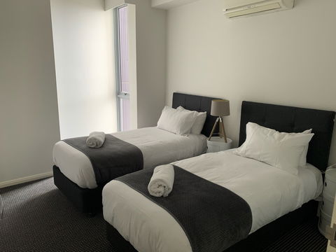 Astra Apartments North Sydney - Surfers Paradise Gold Coast 11