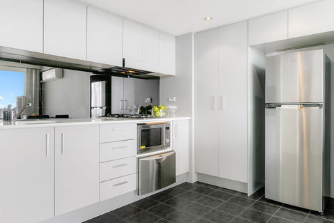 Astra Apartments Parramatta - Surfers Paradise Gold Coast 4