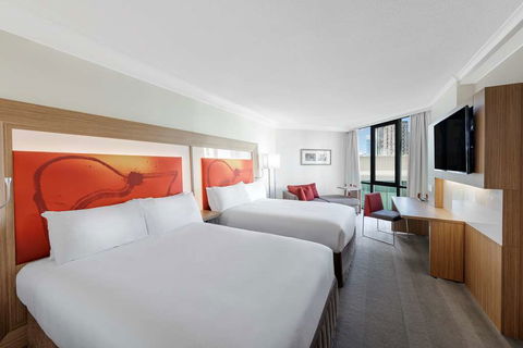 Amora Hotel Brisbane - Surfers Paradise Gold Coast 5