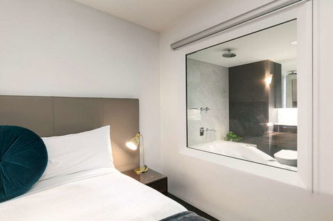 The Soho Hotel, An Ascend Hotel Coll. - Surfers Paradise Gold Coast 9
