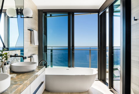 Langham, Gold Coast & Jewel Residences - Surfers Paradise Gold Coast 5