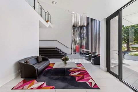 Adina Serviced Apts Canberra Dickson - Surfers Paradise Gold Coast 4