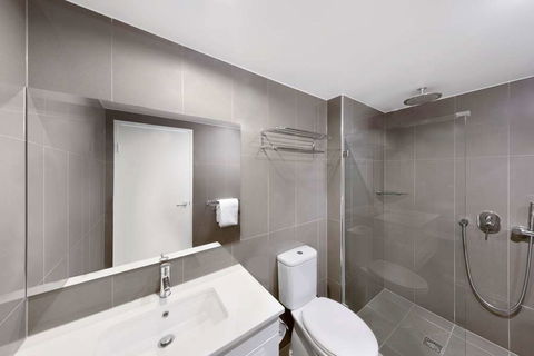 Adina Serviced Apts Canberra Dickson - Surfers Paradise Gold Coast 7