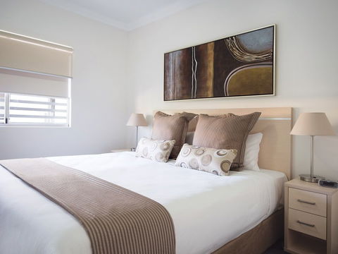 Oaks Mews - Surfers Paradise Gold Coast 2