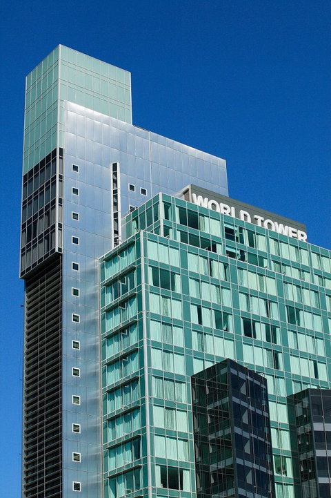Meriton Suites World Tower - Surfers Paradise Gold Coast 0
